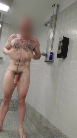 big dick shower cam - Big dick: Cumshot in the communal shower - ThisVid.com
