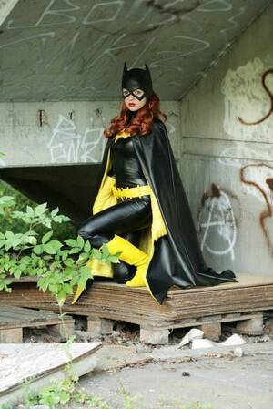 Barbara Gordon Batman Cosplay Porn - APE IN A CAPE | Best cosplay ever, Batgirl cosplay, Batgirl