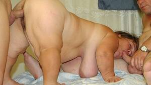 Midget Threesome Fucking - midget couple first threesome - RedTube