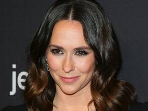 Jennifer Love Hewitt Big Tits Nude - Jennifer Love Hewitt With Blonde Hair Has Broken My Brain â€” See Photos |  Allure
