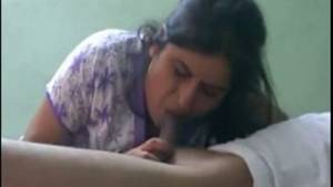 Mallu Aunty Blowjob - Indian aunty given hot blowjob session to her lover