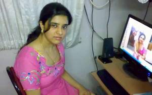 desi naked pakistani girls - 