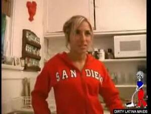 Latina Maid Amateur - Latina Maid Gets More Than She Came For : XXXBunker.com Porn Tube