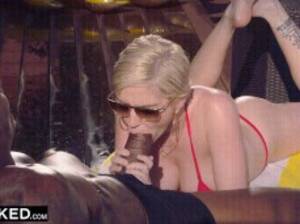 Bikini Blowjob Porn - Bikini And Blowjob Porn Gif | Pornhub.com