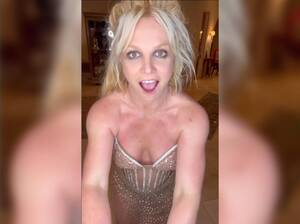 Britney Smith Porn - What Happened To Britney Spears' Eye? Fans Concerned, Strange Video
