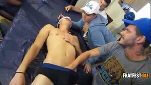 frat handjob - Frat Party - XVIDEOS.COM
