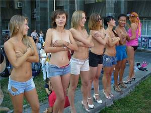 Bootleg Ukrainian Porn - Ukrainian girls hate porn (6 pics)