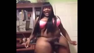 big black tranny vine - shemale black cock - XVIDEOS.COM
