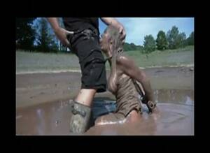 blowjob in mud - Filthy amateur MILF covered in mud and bound giving an amazing outdoor  blowjob - Extrem Sex and Taboo Porn.