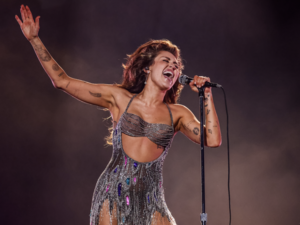 Miley Cyrus Brunette Porn - Miley Cyrus diet and exercise routine revealed