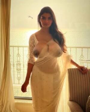 big natural boobs india - natural indian boobs -  anveshi25_175596198_1404551279923008_8288528842702404513_n copy Porn Pic -  EPORNER