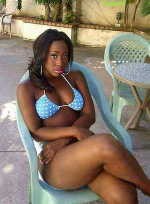 ebony cleaning nude - from Reese Witherspoon Nude In Movie Wild solvency and the all-out