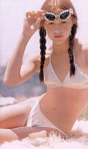 Dominique Swain Sex Porn - Dominique Swain