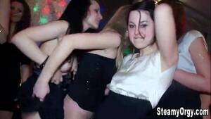 coed cum party - Real party teen cummed on - XVIDEOS.COM