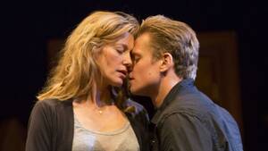 Anna Gunn Having Sex - Sex With Strangers' Review: Anna Gunn, Billy Magnussen Star in New Play