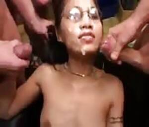 Asian Girl Cum Bath Porn - Asian girl bathing in cum - Pornjam.com