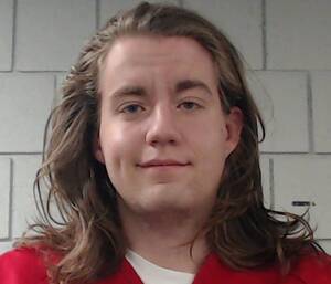 Naked 18 Year Old Girls - Man arrested for child porn photos