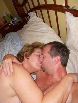Amateur Mature Kissing Porn - Kissing Mature Porn Pics & XXX Porno Photos - PornSticky.com
