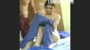 indian swingers wife - Indian house wife first time fucked by hubby's friend