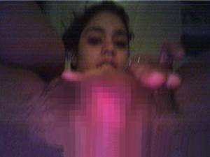 Alexa Nikolas Pussy - Would love to see Victoria Justice also lose her good-girl image. But the  other girl in the picture kissing Vanessa is yet to be identified.