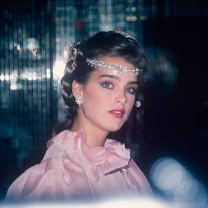 Brooke Shield Xxx Porn Captions - Brooke Shields, Exploited Child Star? The Truth Isn't Nearly That Simple |  Vanity Fair