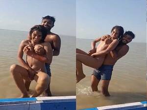 desi nude river - Enjoying with busty Desi slut in river - FSI Blog