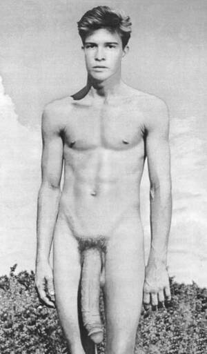 abnormally oversized cock - Abnormally Huge Black Muscle Dick - Sexdicted