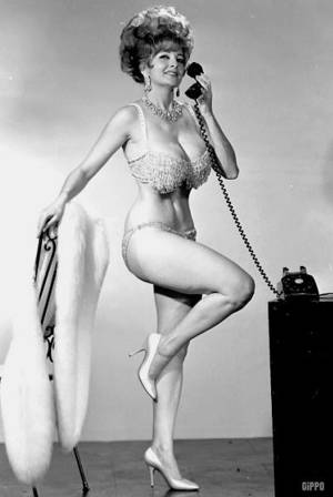 1800s Negro Vintage Porn - Bazoom Burlesque