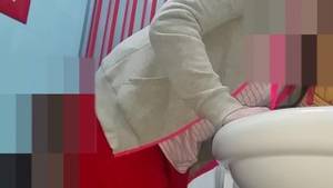 Italian Fart Porn - 6.25K 89% Italian Girl stinky fart in man face pt2 0:18 HD