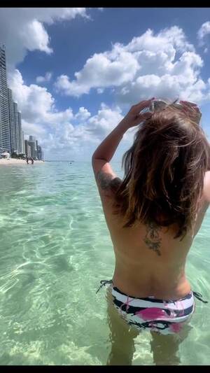 muejeres en miami beach naked - p16-sign.tiktokcdn-us.com/tos-useast5-p-0068-tx/oA...