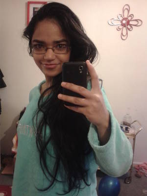 Nerdy Indian Porn - Cute young and nerdy indian ex girlfriend self nude pics - Real Indian Gfs