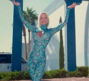 gang bang houston - 15 - Houston was the first porn star to receive a million dollar paycheck,  holds