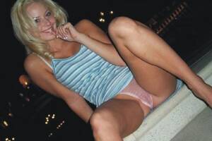 drunk upskirt no panties - Drunk Girls Upskirt No Panties - Xxx Pics