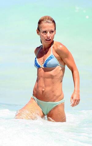 kelly ripa panty upskirt - Kelly Ripa by peterpulp on DeviantArt