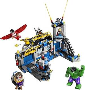 Lego Hulk Porn - Amazon.com: LEGO 76018 Superheroes Hulk Lab Smash : Toys & Games