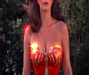Mind Wonder Woman Lynda Carter Hypnotized Porn - Watch Wonder Woman: Ready for Programming - Cosplay, Heroine, Hypnosis Porn  - SpankBang