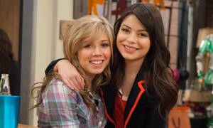 lesbian sex shower jennette mccurdy - Child star Jennette McCurdy: 'It took a long time to realise I was glad my  mom died' | Children's TV | The Guardian