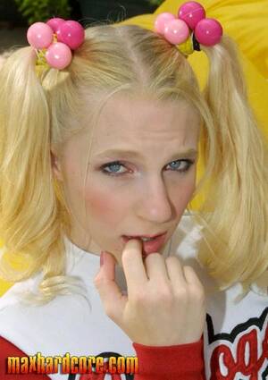 Britni Max Hardcore Porn - Britni - 06