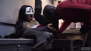 Dc Comics Fetish Porn - DC Comics XXX porn parody. Katana seduces Dedshot an abandoned warehouse