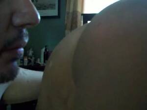 Men Eating Shit Porn - 20 year old man eating shit from her butt