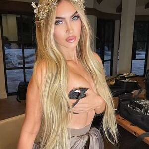 Megan Fox Pregnant Porn - Megan Fox poses topless in dressing room snap for dramatic elf  transformation - Daily Star