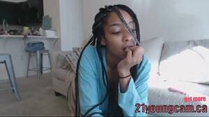 ebony beauty masturbates - Beautiful ebony masturbate on cam - 21youngcam.ca - XVIDEOS.COM