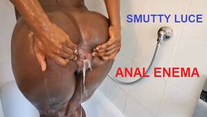 Big Ass Porn Enema - Visita Mi PÃ¡gina Web: SMUTTYLUCE. COM) Â¿quiÃ©n S SEDIENTO?? Gran Culo Anal  Enema Fart - Pornhub.com
