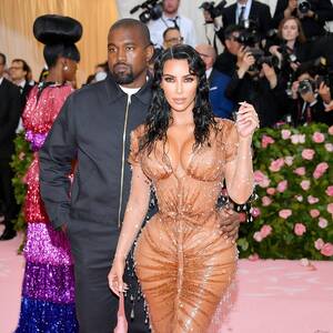 Alicia Keys Nude Pussy - Met Gala 2019 Live Blog: Kim Kardashian West and Kanye West Arrive in Style  | Vogue