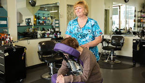 Gta 3 Misty Porn - Massage therapist Julie MacDonald massages a patient's upper back