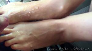 licking cum from her toes - Cum on my Feet and made me Lick them ... - Pornhub.com