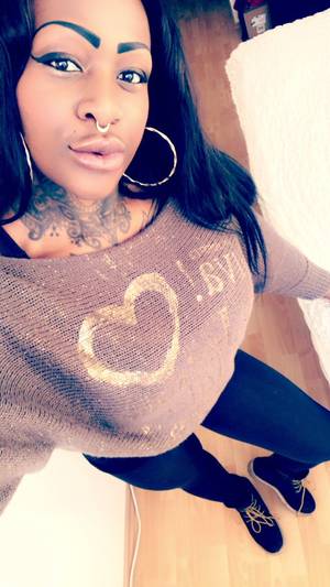 Ebony Tv Show - was genau verrate ich aber noch nicht ðŸ˜œ #RTL #tv #show #ebony #porn  https://t.co/UcfPMqrKACâ€¦ https://t.co/hN5DvU5gB0\