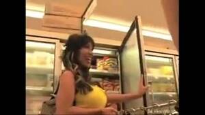 ava devine milf hunter - milf seeker - It's not hard to lose Ava in a crowded supermarket -  XVIDEOS.COM