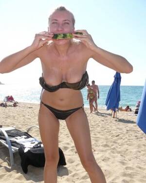 candid beach nip slip - Public flashing nude in public and oops candid caught nip slips Porn  Pictures, XXX Photos, Sex Images #2693121 - PICTOA