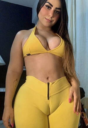 big fat latina camel toe - Fat Ass Fat Cameltoe Babe | ClicPorn Pics